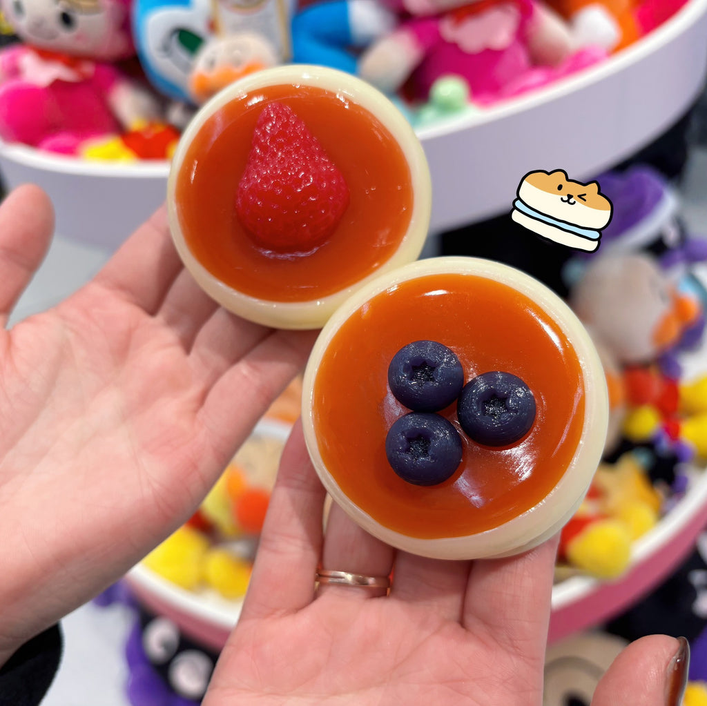 Souffle Cake Squishy | Slow-Rise Dessert Stress Toy
